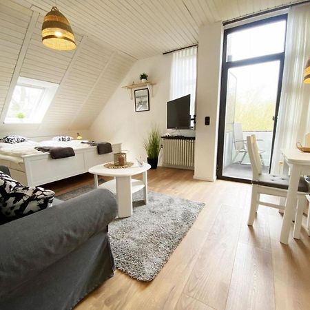Ferien Im Wangerland - Haus Wiesenweg - Apartment 2 1Og Horumersiel Kültér fotó