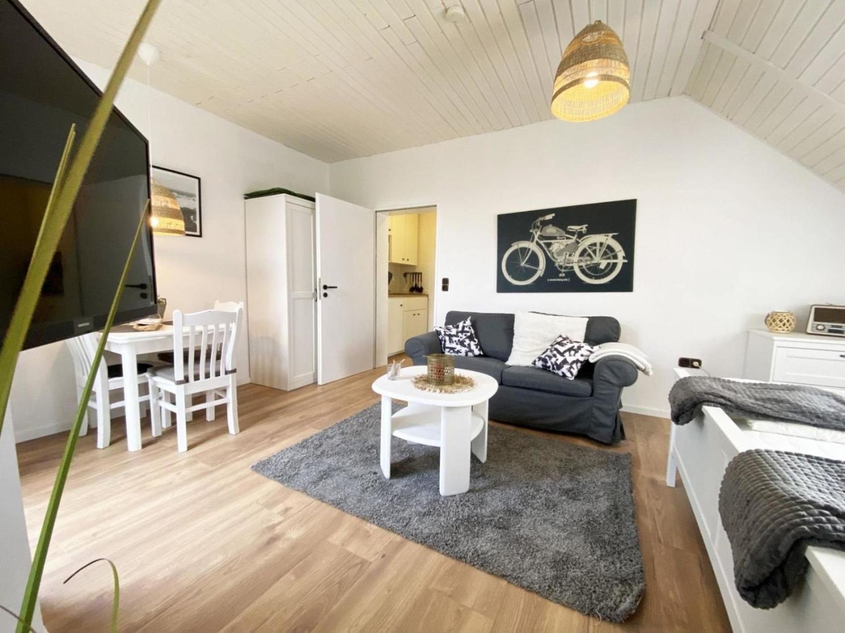 Ferien Im Wangerland - Haus Wiesenweg - Apartment 2 1Og Horumersiel Kültér fotó