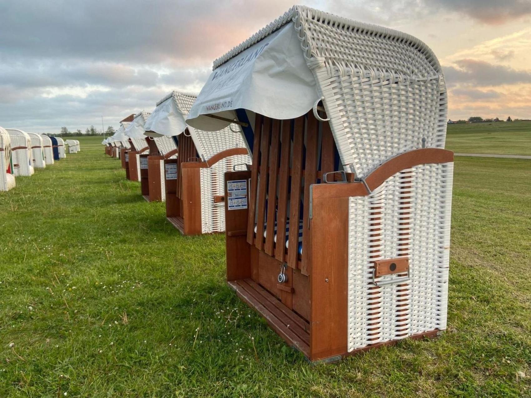 Ferien Im Wangerland - Haus Wiesenweg - Apartment 2 1Og Horumersiel Kültér fotó